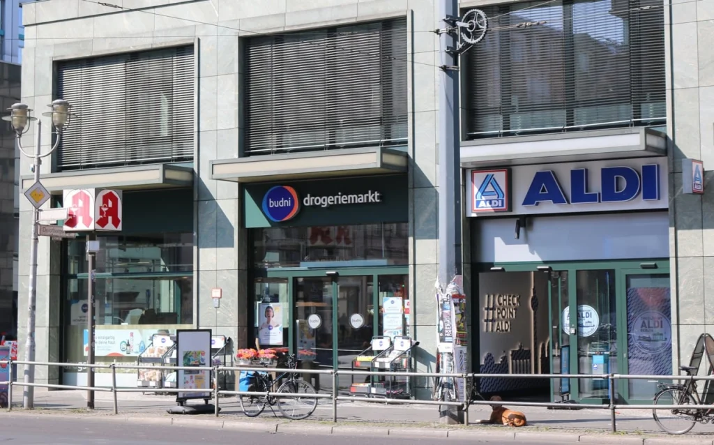 Aldi und Budni eröffnen in der Berliner Friedrichstraße