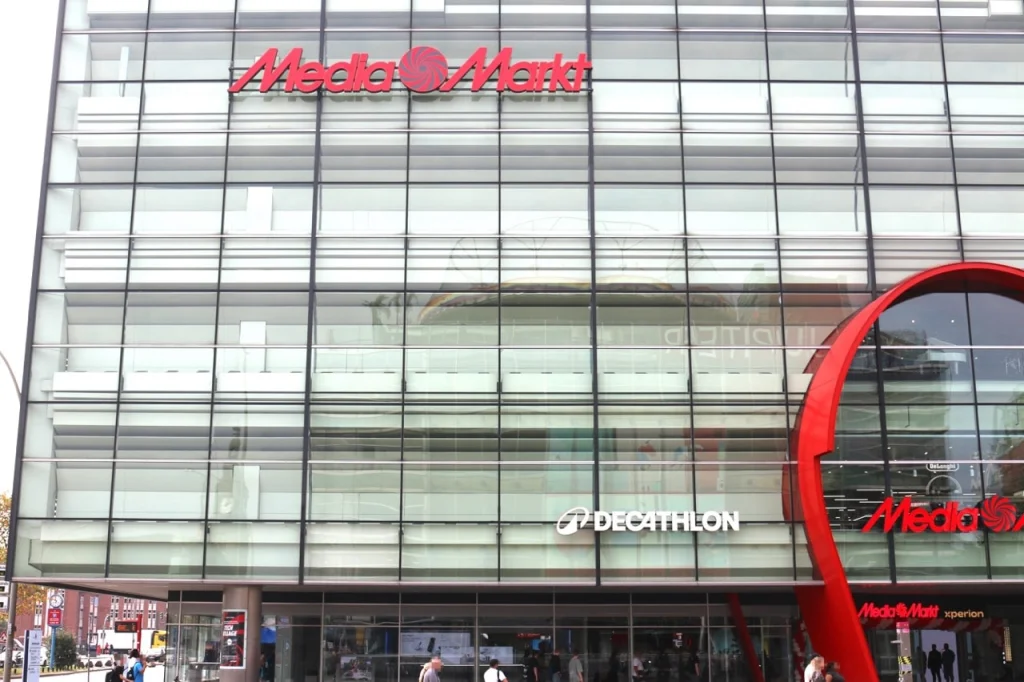 Decathlon eröffnet in der Hamburger Innenstadt