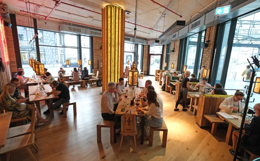 Leipzig: Heimwerk eröffnet neues Restaurant im Petersbogen