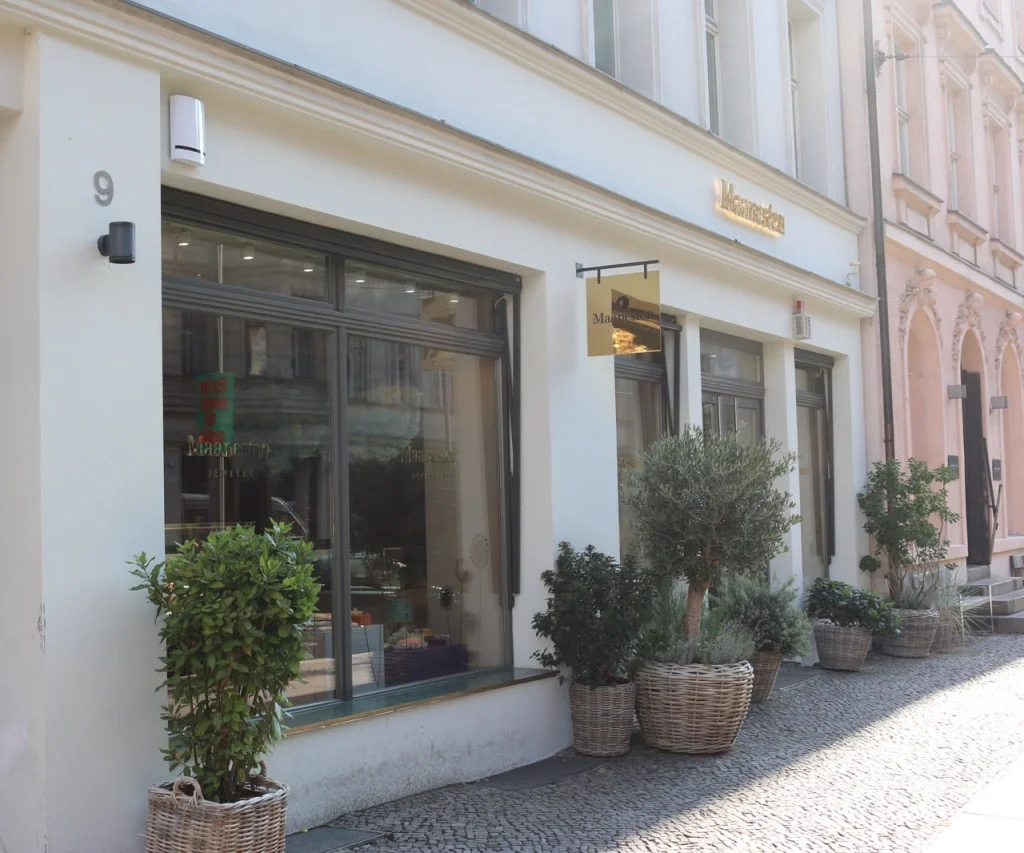 Maanesten expandiert in Berlin