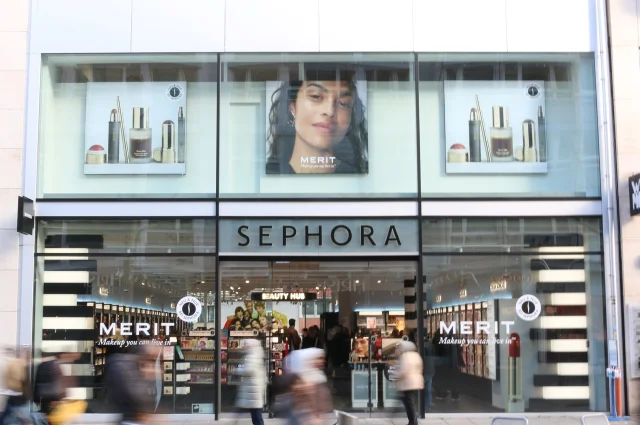 Stuttgart: Sephora feiert Neueröffnung auf der Königstraße